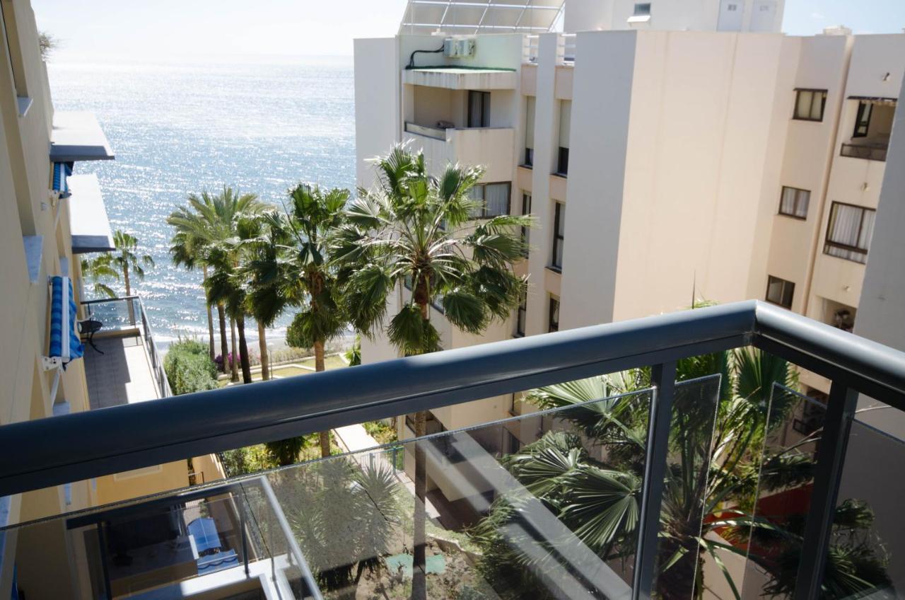 El Coral Apartment - First Beach Line Estepona Luaran gambar